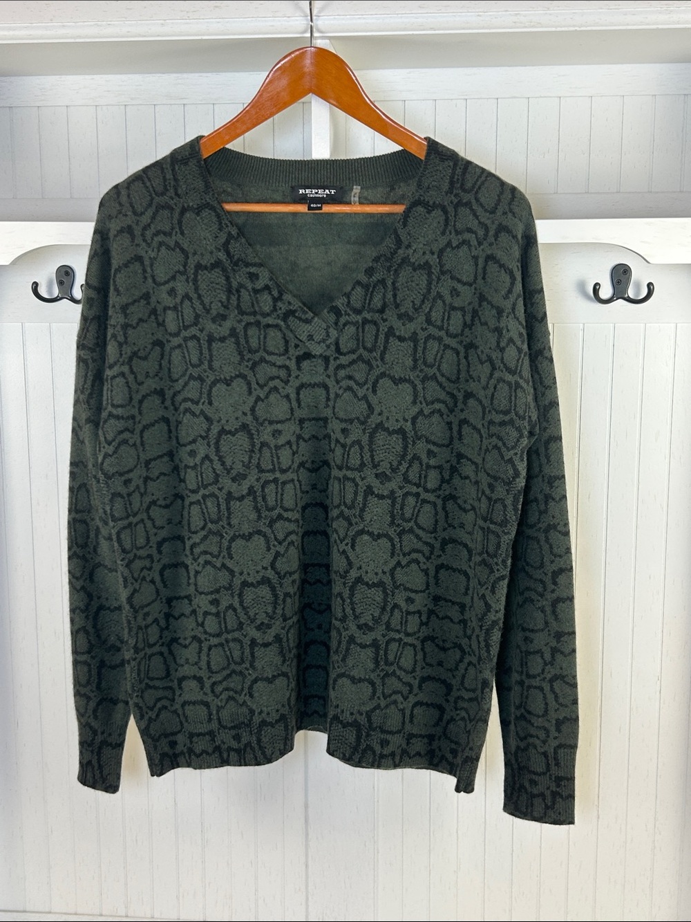 Repeat 100% Cashmere Animal Print V-Neck Sweater Medium